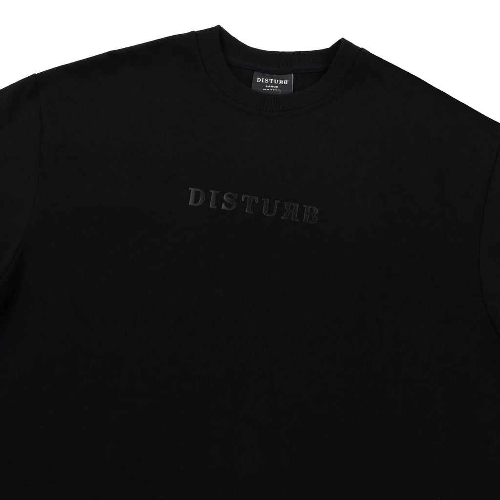 Camiseta Core Logo Preta Disturb