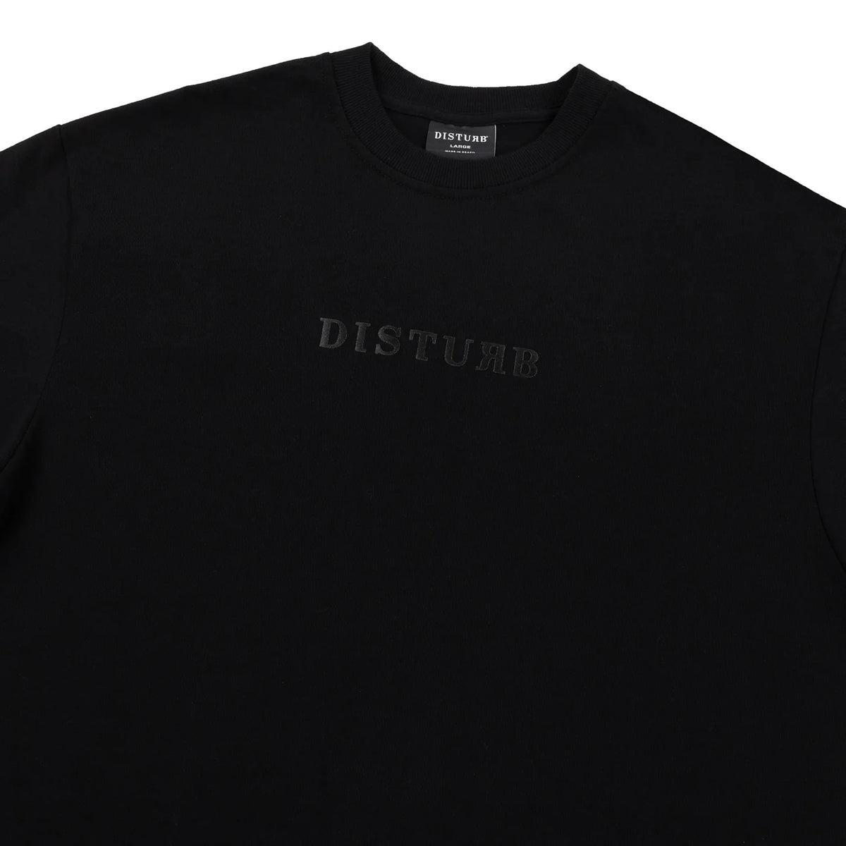 Camiseta Core Logo Preta Disturb